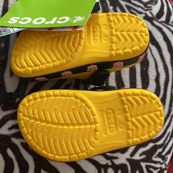 Transformers Bumblebee Crocs! - Picture 6 of 6